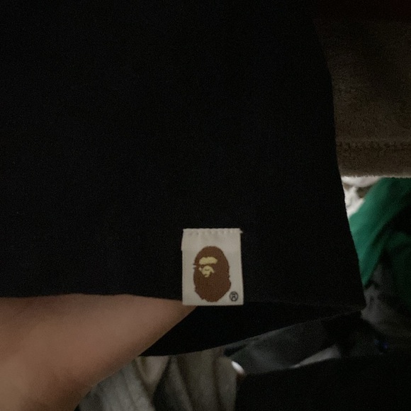 this is a bape shirt size s - Picture 5 of 5